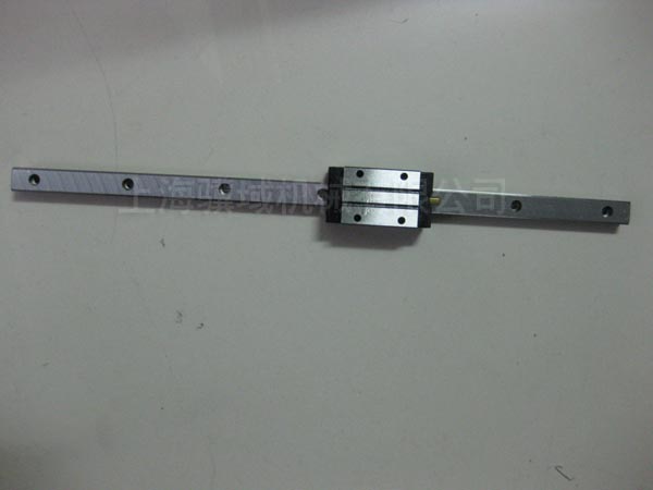 R82484030001 Linear guide wheel