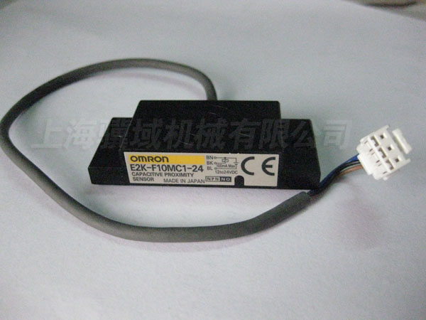 OMRON E2K-F10MC1-24 传感器
